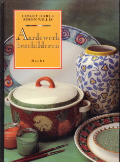 HARLE, LESLEY / WILLIS, SIMON - Aardewerk beschilderen