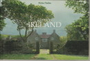 HRON, MARIANNE (TEXT) & PFEIFFER, WALTER (PHOTOGRAPHS) - Living in Ireland